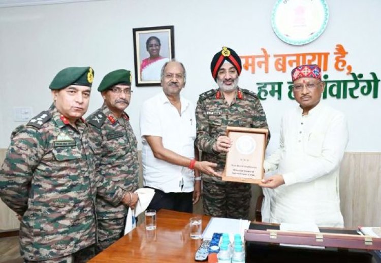 अनुशासन, साहस और निस्वार्थ भाव से सेवा के लिए प्रेरित करता है एनसीसी : CM विष्णुदेव साय