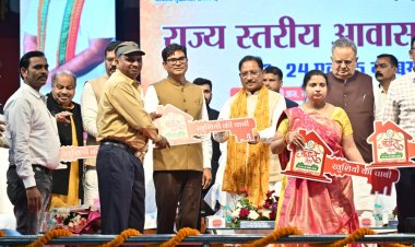 रायपुर : राज्य स्तरीय आवास मेला–2025 में बंपर हुई बुकिंग