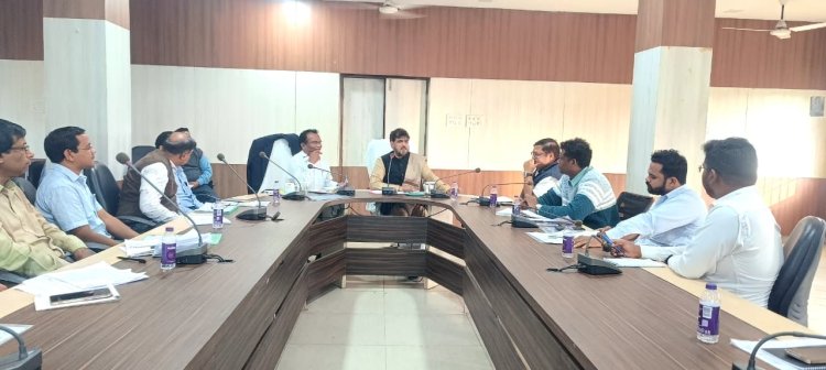 रायपुर : खादी एवं ग्रामोद्योग बोर्ड की विभागीय समीक्षा बैठक सम्पन्न