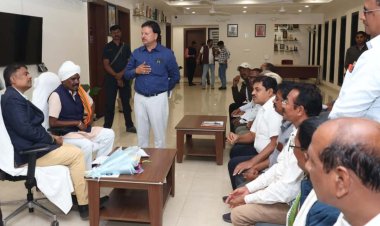 वन मंत्री से लघु वनोपज संघ के प्रतिनिधिमंडल ने की सौजन्य भेंट