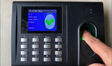 सूरजपुर : कलेक्ट्रेट में 01 जनवरी से बायोमेट्रिक डिवाइस से अधिकारियों, कर्मचारियों का लगेगा अटेंडेंस,