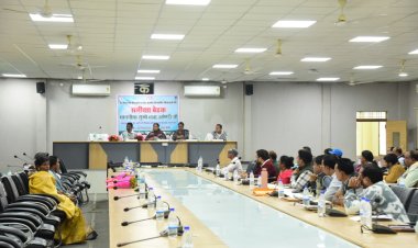 कोंडागांव विधायक ने विधानसभा क्षेत्र अंतर्गत शासकीय योजनाओं के क्रियान्वयन की समीक्षा की