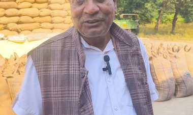 राज्य सरकार की सुव्यवस्थित और किसान हितैषी धान खरीदी नीति ने अन्नदाताओं के चेहरों पर बिखेरी मुस्कान    