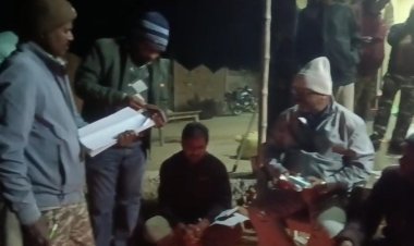 किसानों के दस्तावेज जब्त, 400 बोरी धान बरामद