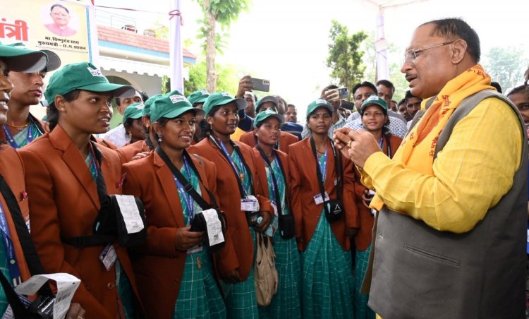 रायपुर : विशेष लेख : छत्तीसगढ़ में महिला विकास की नई इबारत,   डॉ. दानेश्वरी संभाकर, उप संचालक (जनसंपर्क)