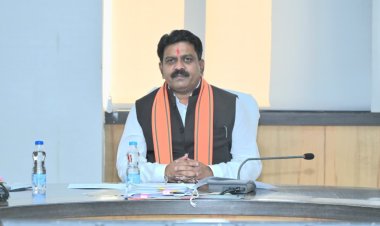 गृह विभाग के बजट निर्माण हेतु उपमुख्यमंत्री श्री विजय शर्मा की अध्यक्षता में बैठक का हुआ आयोजन  