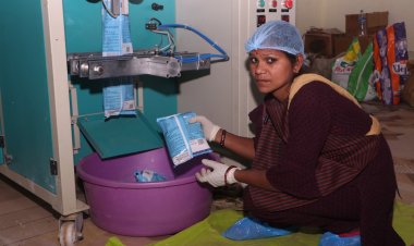 सशक्त मानसिकता से आत्मनिर्भरता की ओर- पोषण निर्माण में अहम भूमिका निभा रही हैं सूरजपुर की महिलाएं,