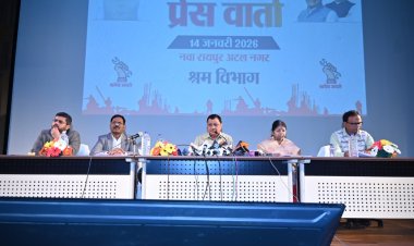 श्रम मंत्री श्री लखनलाल देवांगन की पत्रकारवार्ता