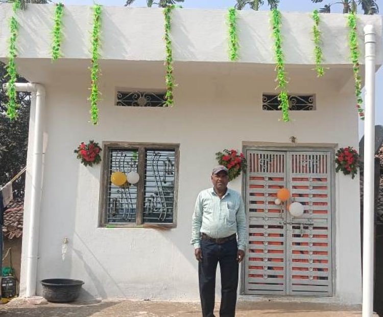 बलरामपुर : प्रधानमंत्री आवास योजना से जरूरतमंद परिवारो को मिला सुरक्षित आवास