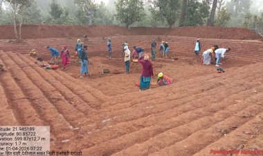 जल संरक्षण से आजीविका तक: छत्तीसगढ़ में ‘आजीविका डबरी’ अभियान बना ग्रामीण बदलाव की धुरी