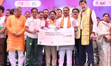 बस्तर हेरिटेज मैराथन 2026 : 9,800 से अधिक धावकों के साथ रचा इतिहास, वैश्विक मंच पर चमका बस्तर  