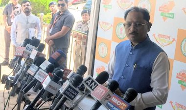 खल्लारी रोप वे हादसे को मुख्यमंत्री साय ने बताया ‘दुखद’, कहा- जांच के बाद दोषियों के खिलाफ होगी कार्रवाई…