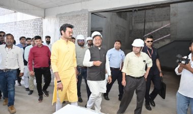 मुख्यमंत्री श्री विष्णुदेव साय ने निर्माणाधीन जगदेव राम उरांव कल्याण आश्रम चिकित्सालय का किया अवलोकन,तेज गति और निर्धारित मानकों के अनुरूप हो रहे निर्माण की कि सराहना की