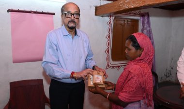 राज्यपाल रमेन डेका ने जशपुर के केरेगांव होम-स्टे का किया अवलोकन