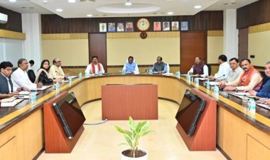 साय कैबिनेट का बड़ा फैसला : छत्तीसगढ़ में UCC ड्राफ्ट के लिए बनेगी समिति, महिलाओं को जमीन रजिस्ट्री में 50% छूट, सैनिकों को भी राहत समेत लिए गए कई महत्वपूर्ण फैसले